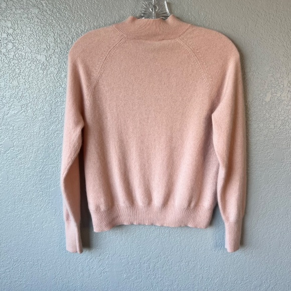 Everlane 100% Cashmere Mock Neck Feather Light Sweater - Picture 3 of 9